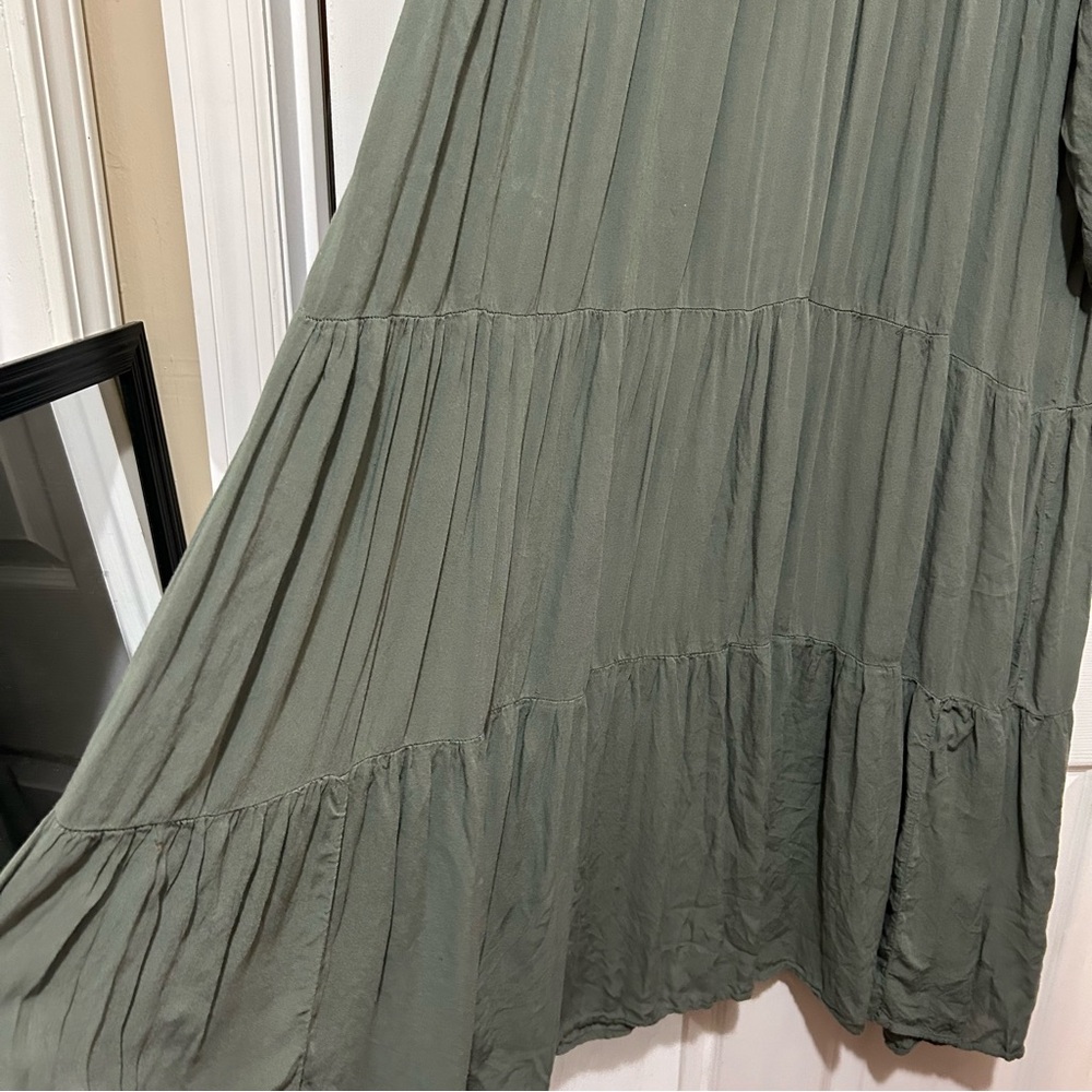 Young Fabulous & Broke Sage Green Maxi Dress Boho Lagenlook Bohemian Tiered Lg - Picture 6 of 8